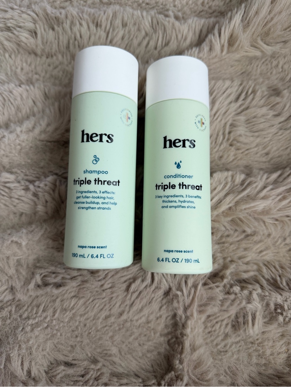 Hers Triple Threat Shampoo & Conditioner Set in Pale Green - Napa Rose Scent